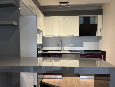 Alsancak Yeni Binada Dünya Göz Hastanesi Yakını 1+1 Kiralık Daire!