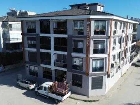 Seferihisar Çolakibrahimbey’de Köşe Konumlu, Ferah 3+1 Daire