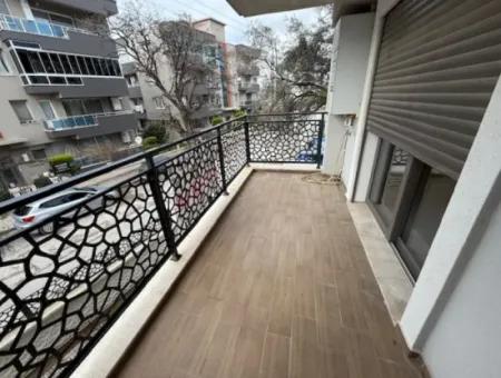 Seferihisar Camikebir'de Satılık 3+1 Özel Ve Lüks Daire