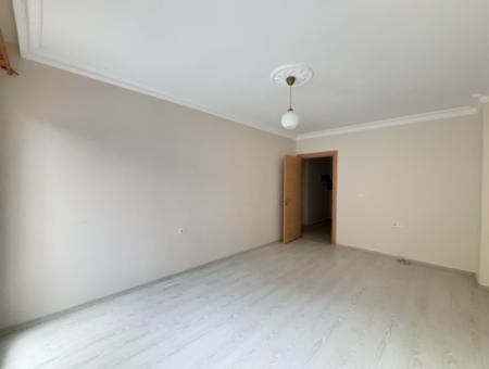 Seferihisar Hıdırlık Mahallesi Bahçe Nizamlı Doğalgazlı  Kiralık 3+1 Daire