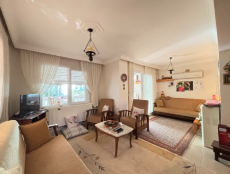 Seferihisar Akarca’da Site İçerisinde Satılık 3+1 Villa