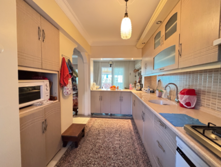 Seferihisar Akarca’da Site İçerisinde Satılık 3+1 Villa