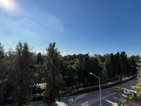 Alsancak Fuar Manzaralı Kilerli 3+1 Eşyalı 5.Kat Ferah Kiralık Daire!