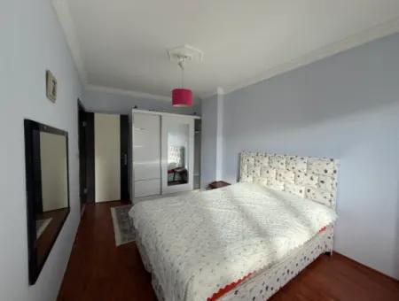 Seferihisar Sığacık’ta Marinaya Ve Kaleiçi’ne Yakın Kiralık Eşyalı 2+1 Daire