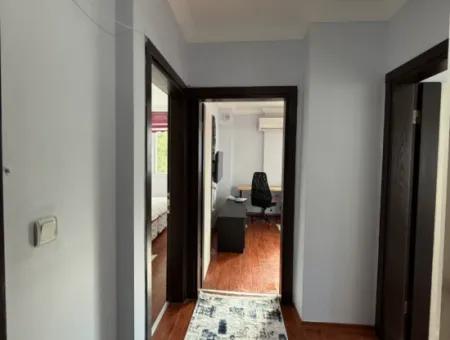 Seferihisar Sığacık’ta Marinaya Ve Kaleiçi’ne Yakın Kiralık Eşyalı 2+1 Daire