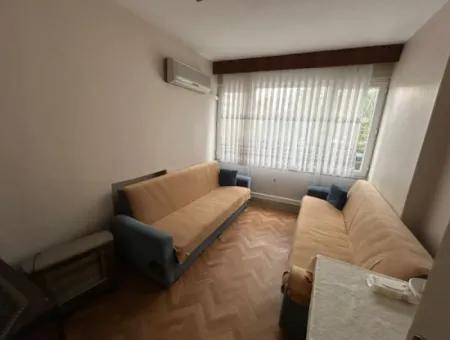 Kültür Parka Yakın Mimar Sinan Caddesi Üzerinde 1.Kat 3+1 Satılık Daire