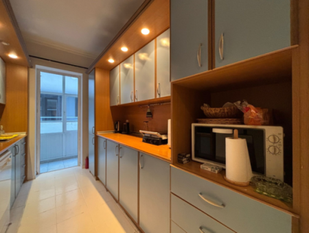 Alsancak Libas Yakını Otoparklı 2. Kat Kombili 3+1 Kiralık Daire!