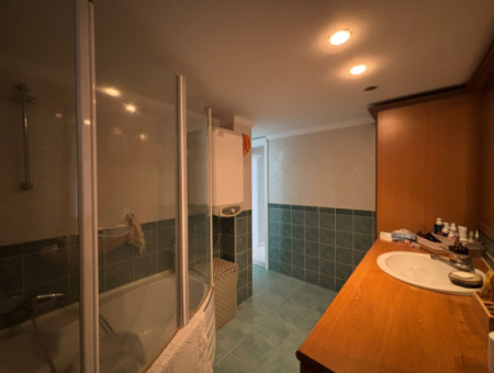 Alsancak Libas Yakını Otoparklı 2. Kat Kombili 3+1 Kiralık Daire!