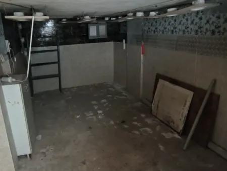 Kahramanlar Camisinin Karşı Köşesi' De 1417 Sokak’ta 70 M² Toplam  Giriş + Bodrum Kiralık Ofis