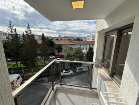 Hatay Askeri Hastane Karşısında Full Tadilatlı Ara Kat