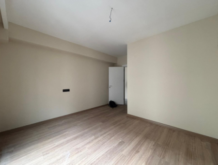 Alssancak Dünya Göz Yakını 3+1 Otoparklı Yeni Binada Kiralık Daire