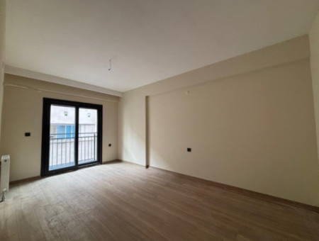 Alssancak Dünya Göz Yakını 3+1 Otoparklı Yeni Binada Kiralık Daire