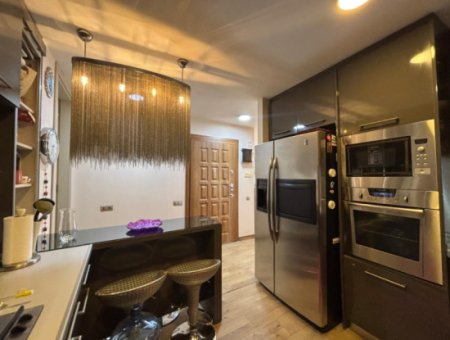 Alsancak Gündoğdu Meydanı Yakını Lüks Eşyalı 3+1 Kiralık Daire