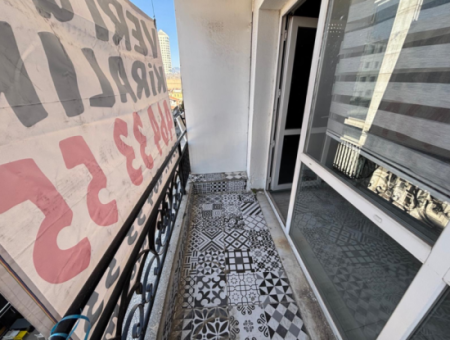 Alsancak Kıbrıs Şehitleri Caddesi Üzerinde 2+1 Büro/Ofis