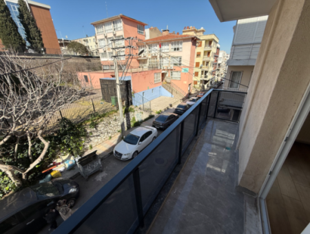 İnönü Cd Yakınında Necatibey Ortaokulu Karşısı Full Tadilatlı Ara Kat