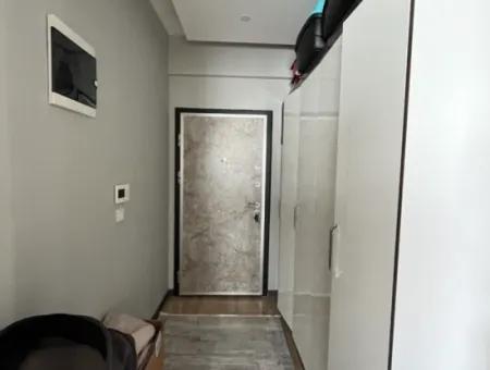 Seferihisar Necat Hepkon Mahallesi’nde Havuzlu Site İçerisinde Satılık 3+1 Daire