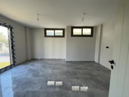 Akarca’da Plajlı Site İçerisinde Ultra Lüks Müstakil Villa