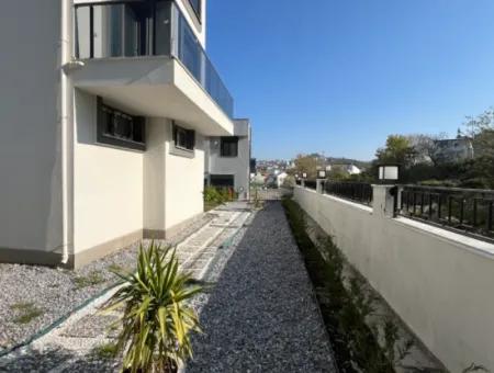 Akarca’da Plajlı Site İçerisinde Ultra Lüks Müstakil Villa