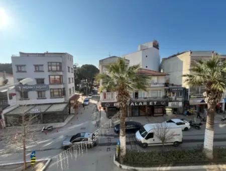 Şehrin Kalbinde Geniş Ve Aydınlık Daire Fırsatı