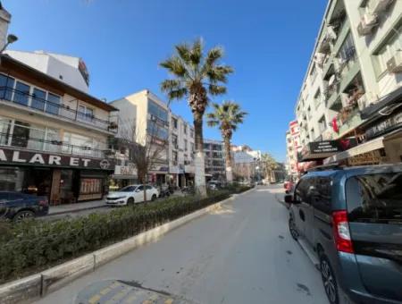 Şehrin Kalbinde Geniş Ve Aydınlık Daire Fırsatı