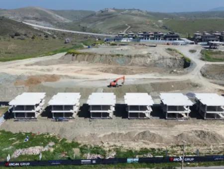 Akarca’da Plaja Yakın, Site İçerisinde İmarlı Arsa Fırsatı