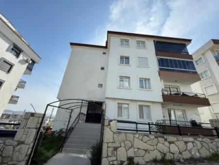 Seferihisar Çolakibrahimbey Mahallesi’nde Kiralık Ferah 1+1 Daire
