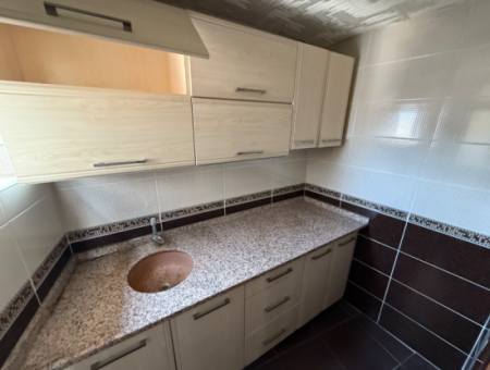 Narlıdere Mithatpaşa Caddesi Üzerinde Asansörlü Ofis/Büro