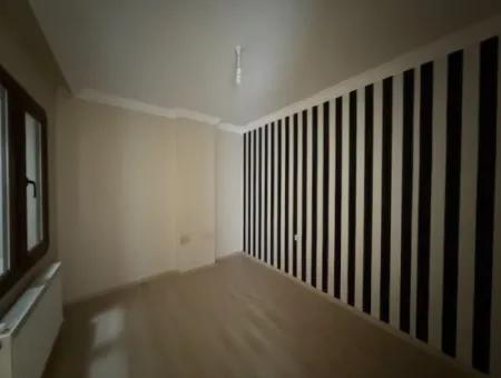 Seferihisar Merkez’de Kiralık 2+1 Daire – Kaçırılmayacak Fırsat!