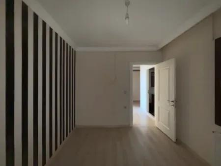 Seferihisar Merkez’de Kiralık 2+1 Daire – Kaçırılmayacak Fırsat!