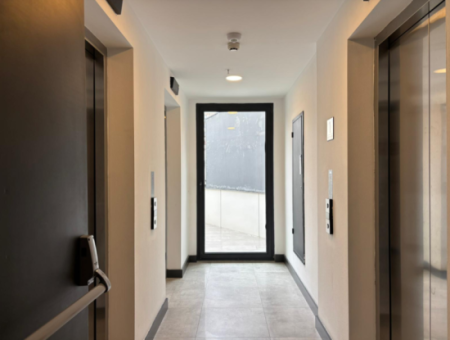 Bornova Yaşar Üniversitesi Yakını 80M2 2+1 Kış Bahçeli Lüks Kiralık Daire!