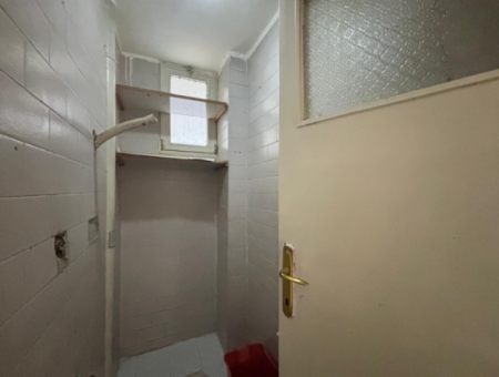 Alsancak Özel Sağlık Yakını 4.Kat 2+1 Kombili Kiralık Daire!