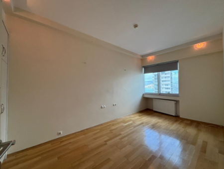 Alsancak Punta Rezidans 4+1 260M2 Deniz Manzaralı Kiralık Daire!