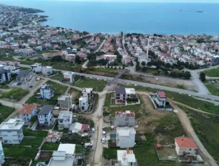 Seferihisar Akarca'da 275 M² Satılık Villa İmarlı Arsa