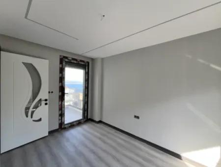 Akarca’da Denize 100 Metre Mesafede Sıfır Villa