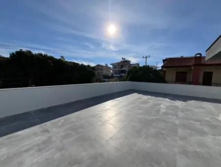 Akarca’da Denize 100 Metre Mesafede Sıfır Villa