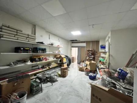 Seferihisar Hıdırlık’ta Merkezi Konumda Kiralık Dükkan