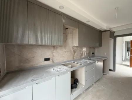 Seferihisar Tepecik’te Modern Mimarili Sıfır Villa