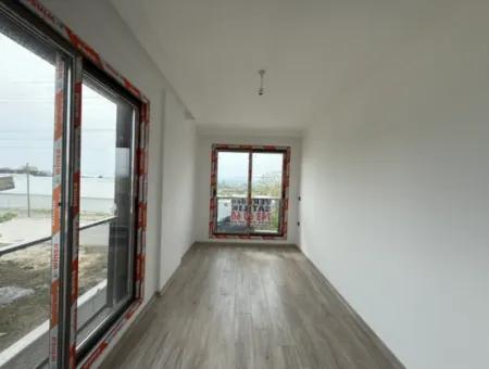 Seferihisar Tepecik’te Modern Mimarili Sıfır Villa