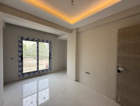 Veri'den Hastane Yakını 1+1 Ada Mutfaklı Lüks Sıfır Daire!