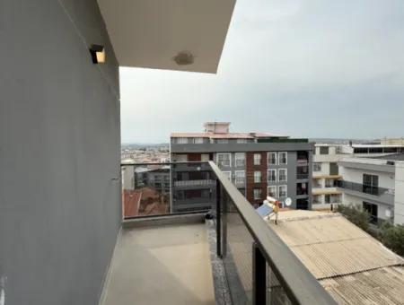 Veri'den Hastane Yakını 1+1 Ada Mutfaklı Lüks Sıfır Daire!