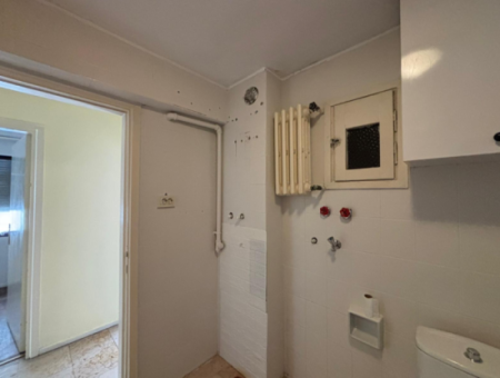Alsancak Şair Eşref Bulvarında 3+1 115M2 Kiralık Daire!