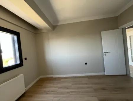 Seferihisar Kuşadası Yolu Üzerinde Kiralık Geniş 3+1 Daire