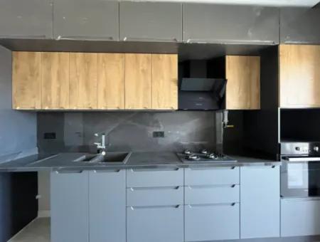 Seferihisar’da Merkeze Yakın Kiralık Geniş 3+1 Daire