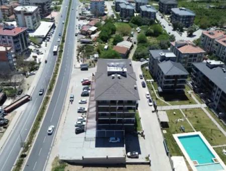 Seferihisar’da Merkeze Yakın Kiralık Geniş 3+1 Daire