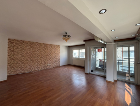 Alsancak Fuar Yakını 3+1 3.Kat Doğalgazlı Bakımlı Kiralık Daire!