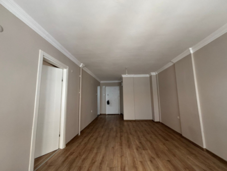 Alsancak Dünyagöz Hastanesi Karşısı1+1Masrafsız Kiralık Daire