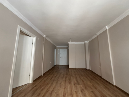 Alsancak Dünyagöz Hastanesi Karşısı1+1Masrafsız Kiralık Daire