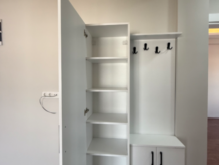 Seferihisar Şehir Merkezinde Modern 2+1 Satılık Daire