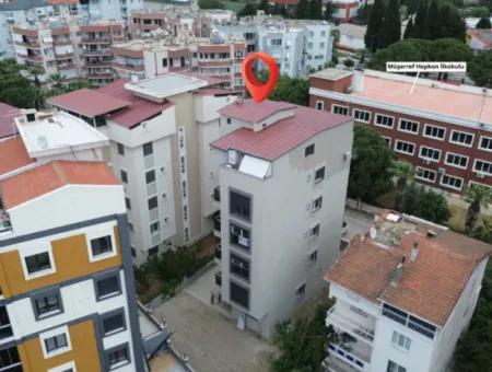 Seferihisar Camikebir Mahallesinde Satılık Sıfır 1+1 Daire