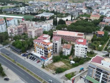 Seferihisar Camikebir Mahallesinde Satılık Sıfır 1+1 Daire